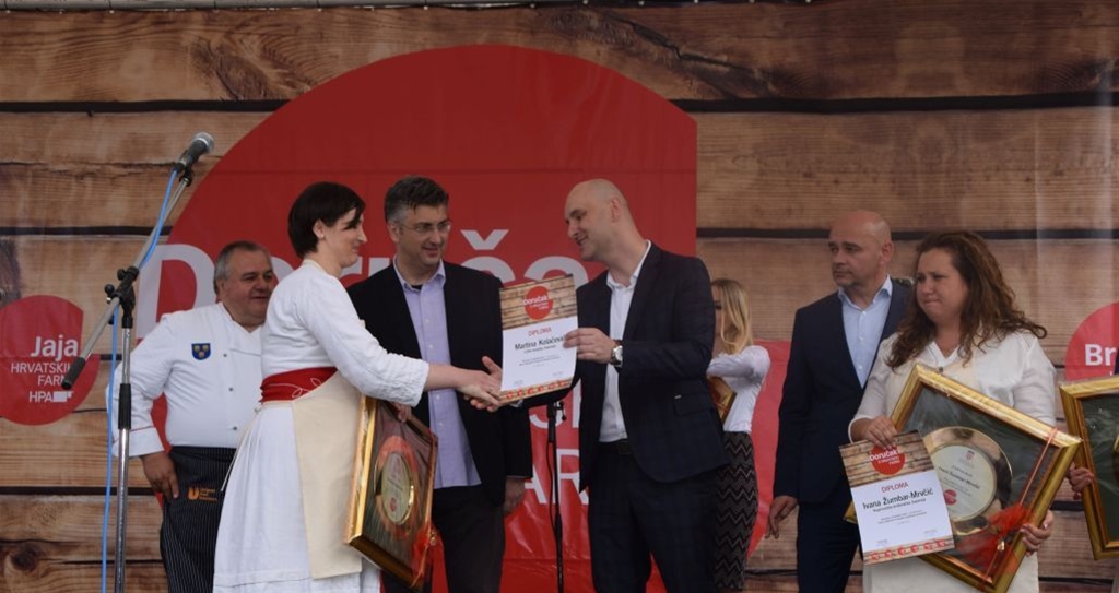 Dorucak s hrv farmi Zagreb020